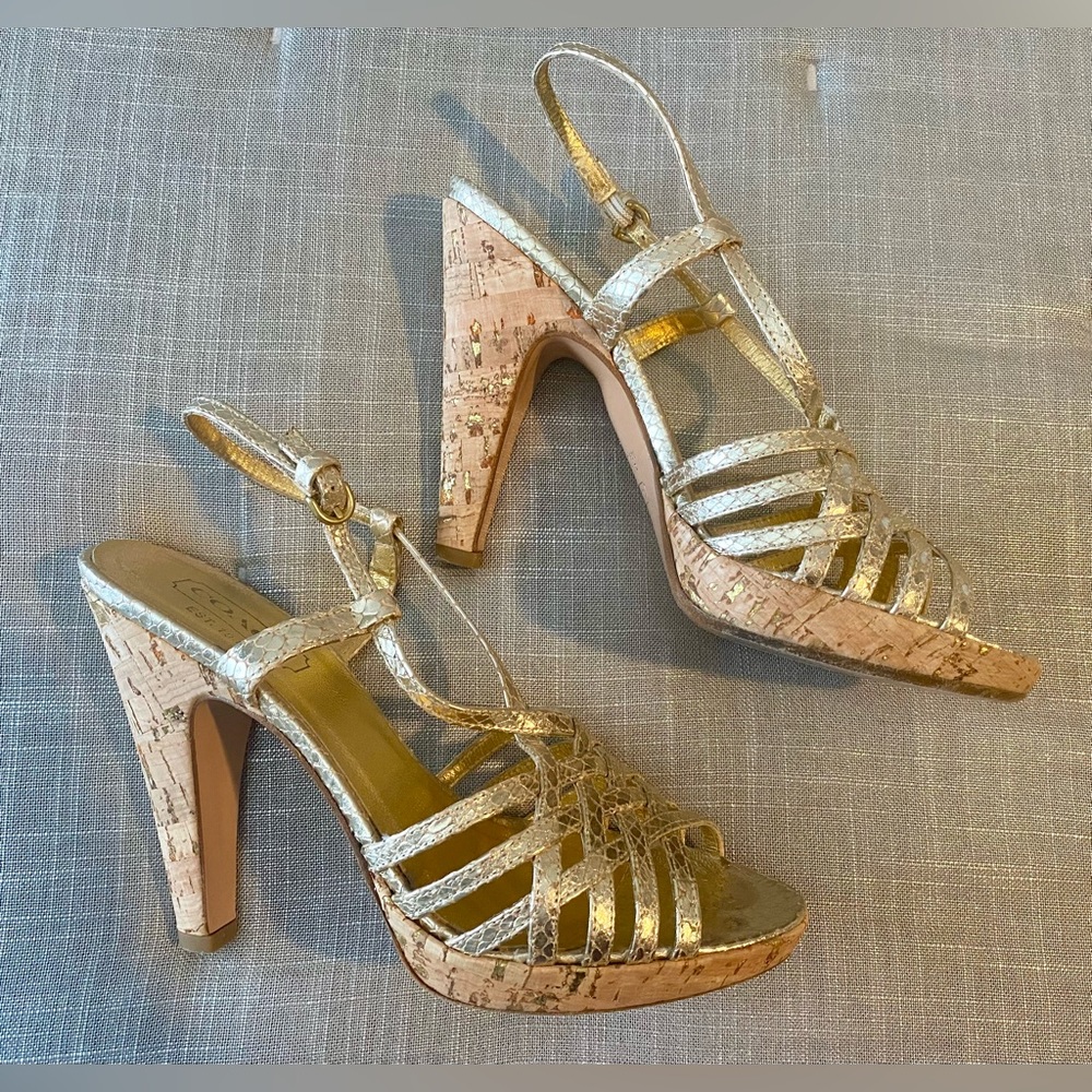 COACH Gold Leather & Cork Sandals, size 7 US, excellent condition
